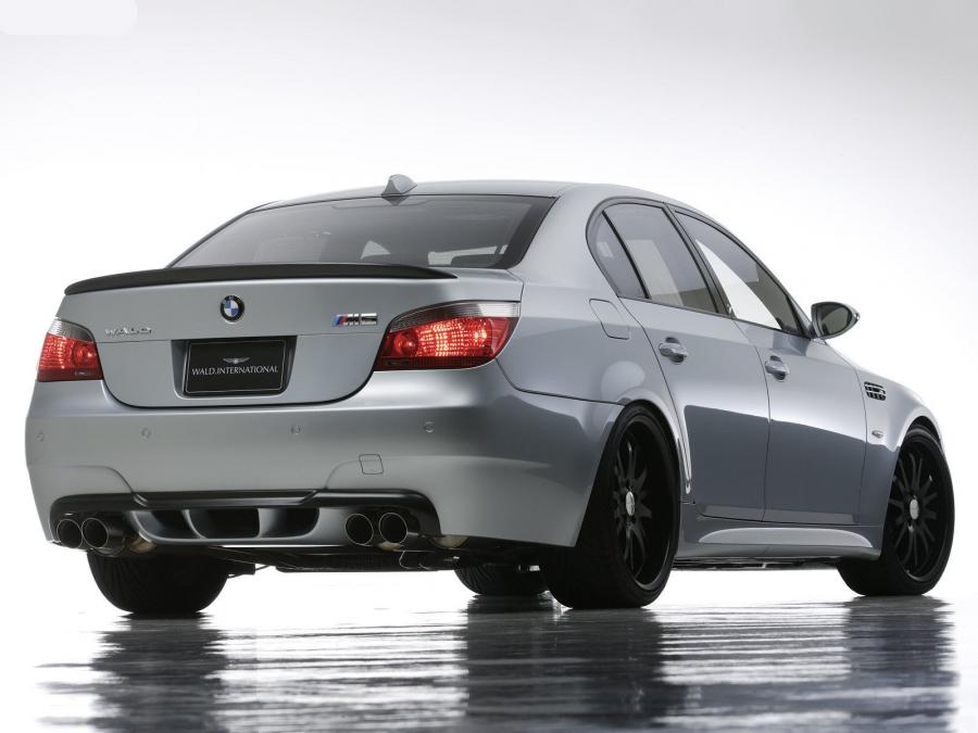  BMW M5 by Wald 2004 года  (фото 4 из 6)